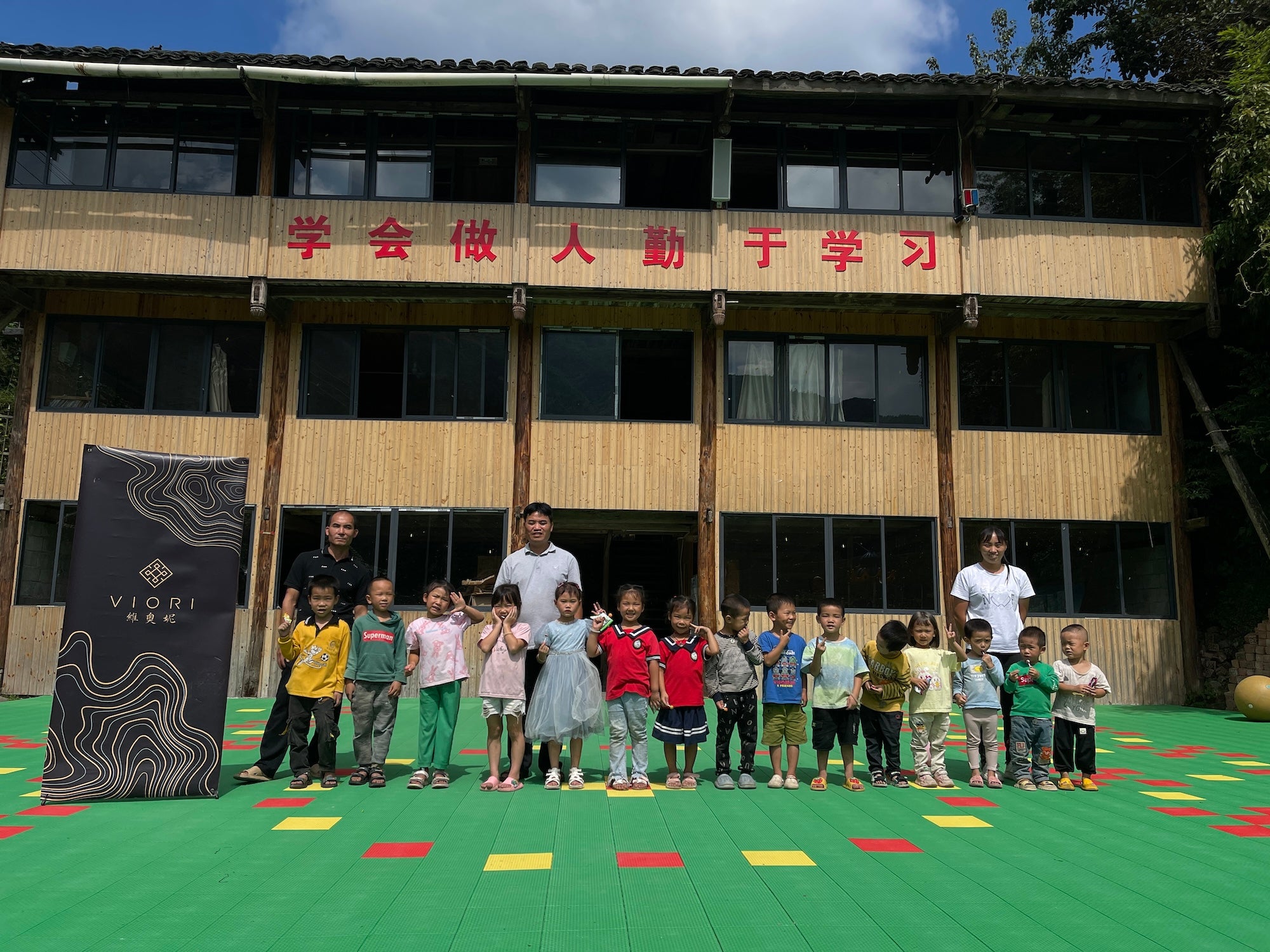 A Fresh Start: Easyfastshop's Back-to-School Gift to Longsheng's Children