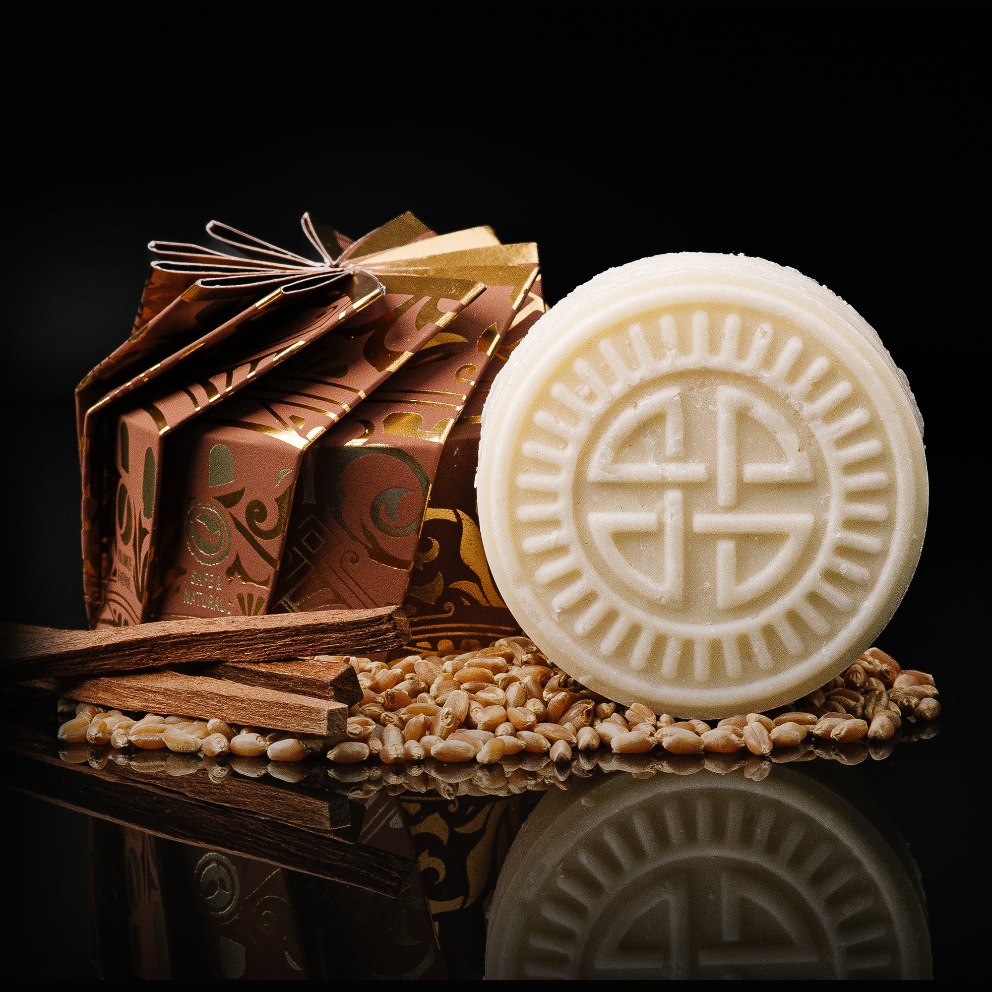 Men’s Shampoo Bar for All Hair Types Hair | Aged Sandalwood