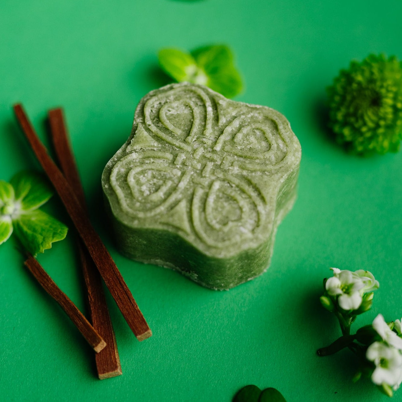 LIMITED Emerald Meadows Shampoo Bar